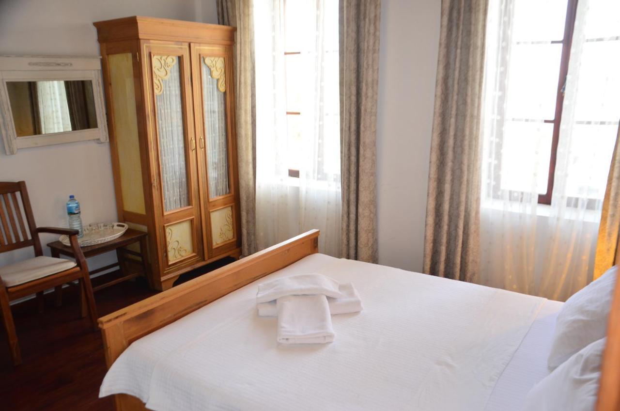 Aliye Hanim Hotel Ayvalı Eksteriør billede