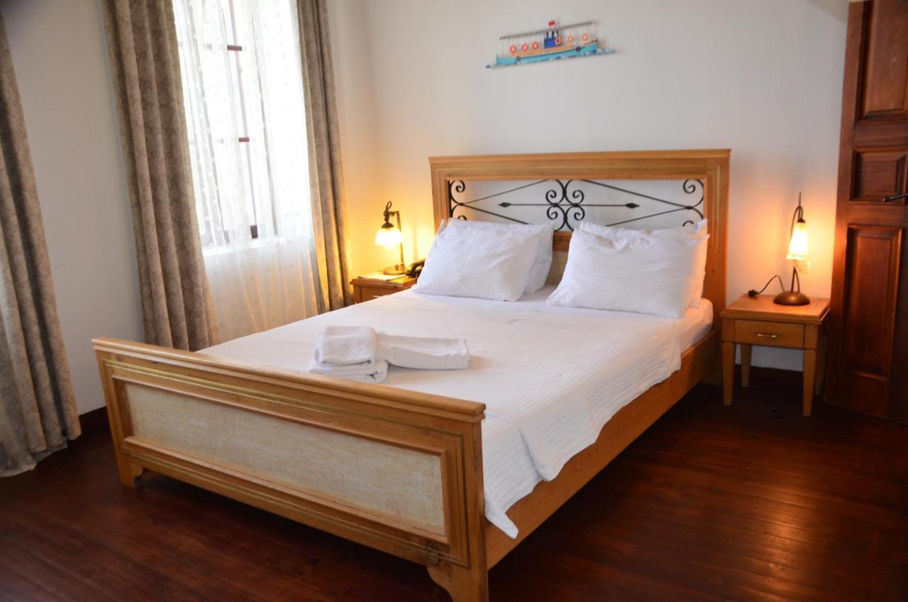 Aliye Hanim Hotel Ayvalı Eksteriør billede